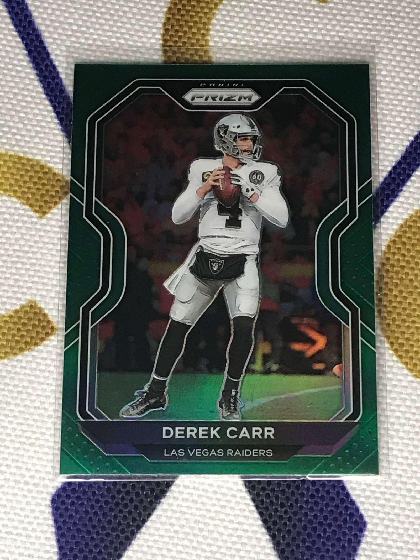 Derek Carr single: Derek Carr single