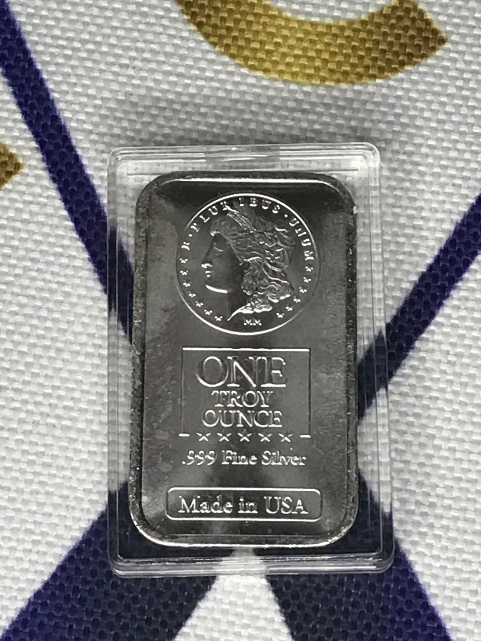 1 Troy Oz .999 Silver Morgan Bar (1 of 1)