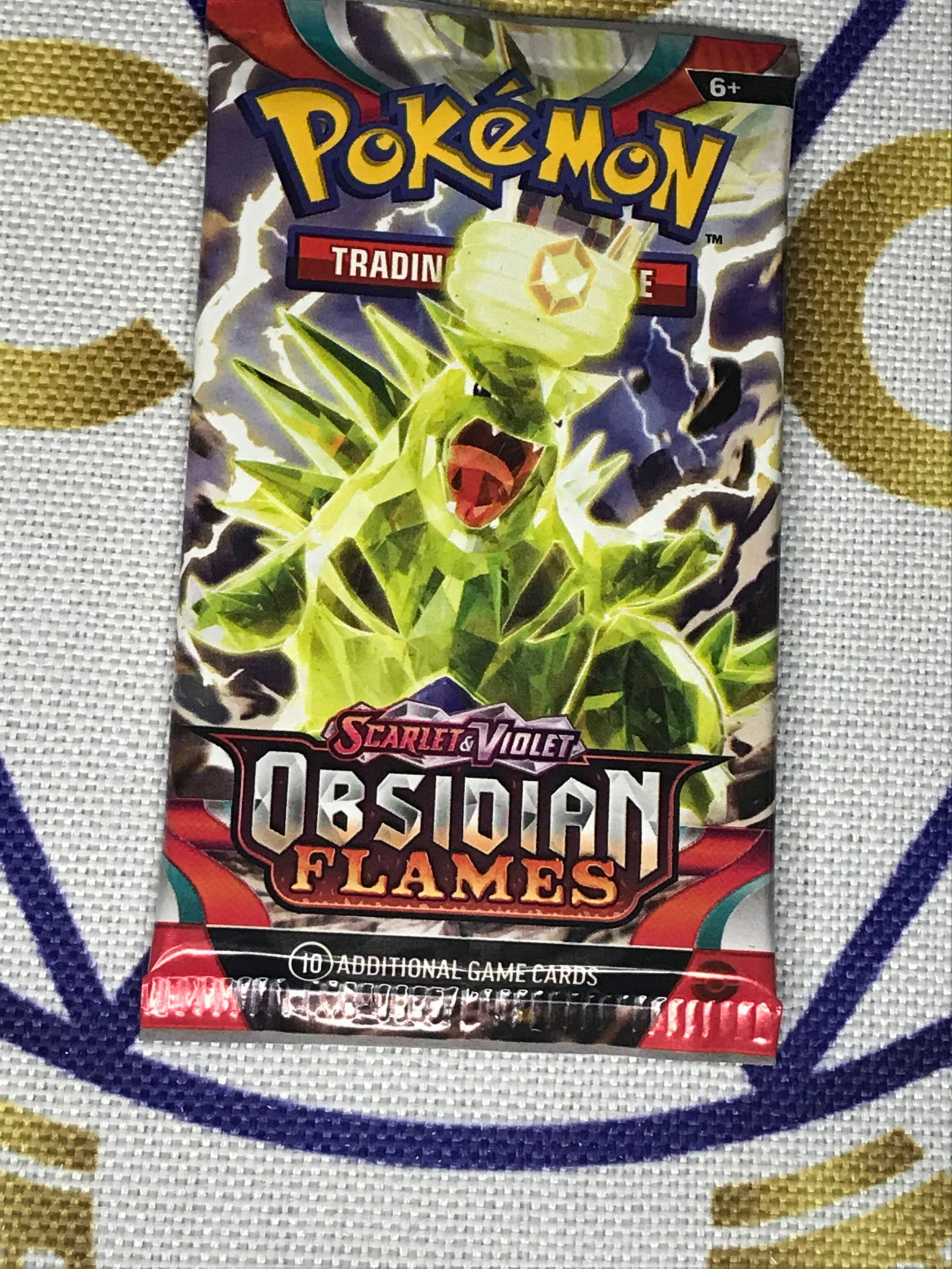 1 Pokemon Obsidian Flames card pack: 1 Pokemon Obsidian Flames card pack