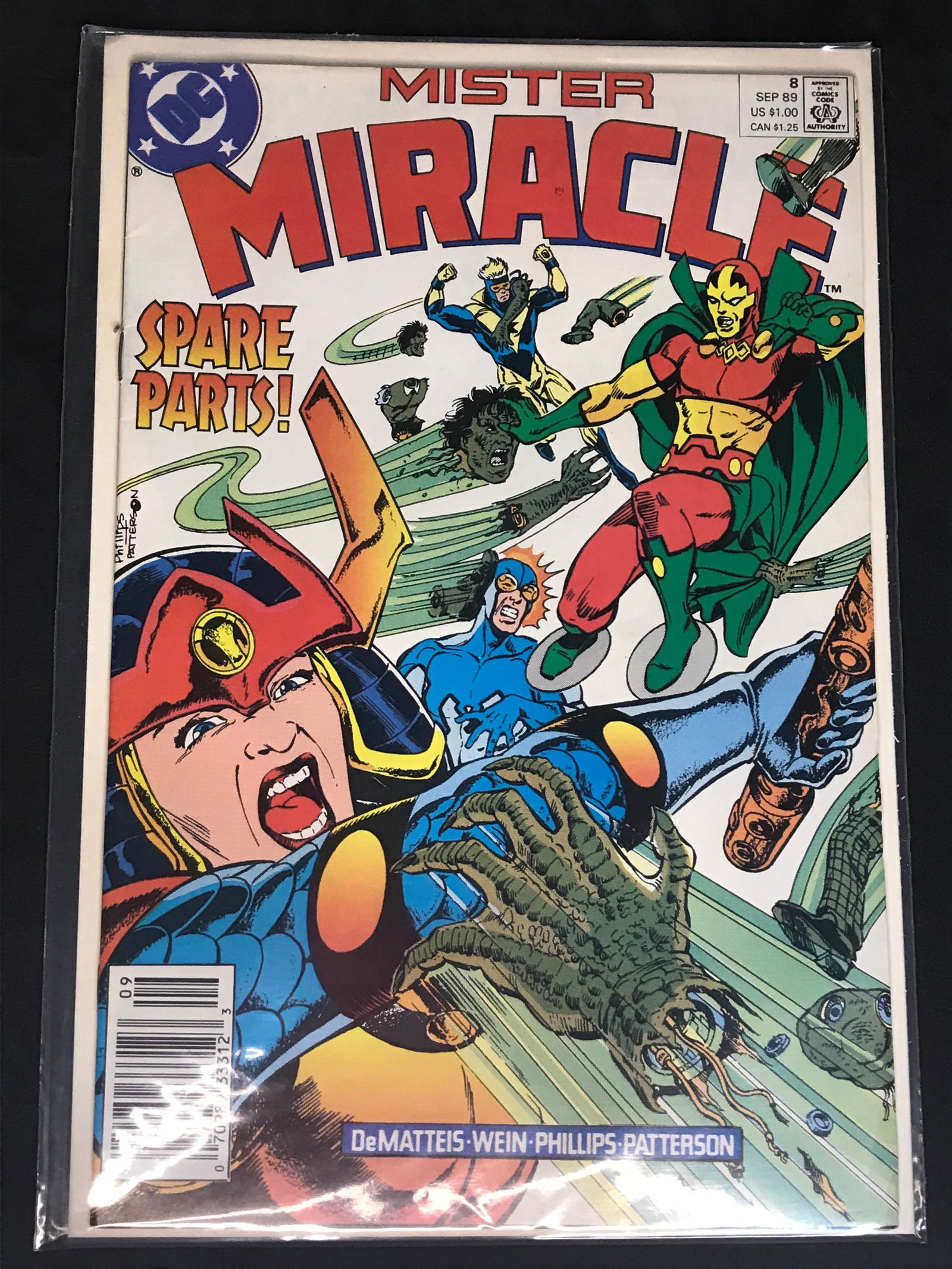 DC Mister Miracle Issue 8 Comic Book (1 of 1)
