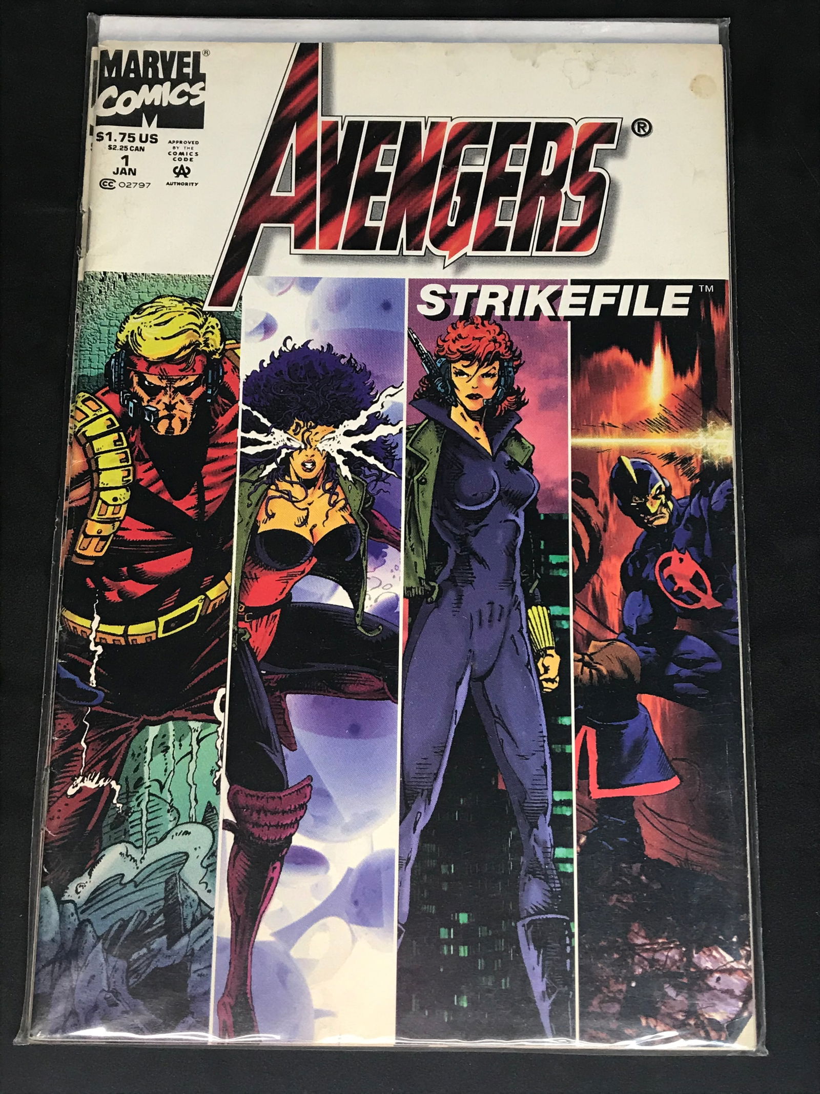 Marvel Avengers Comic Book Issue 1 (1 of 1)