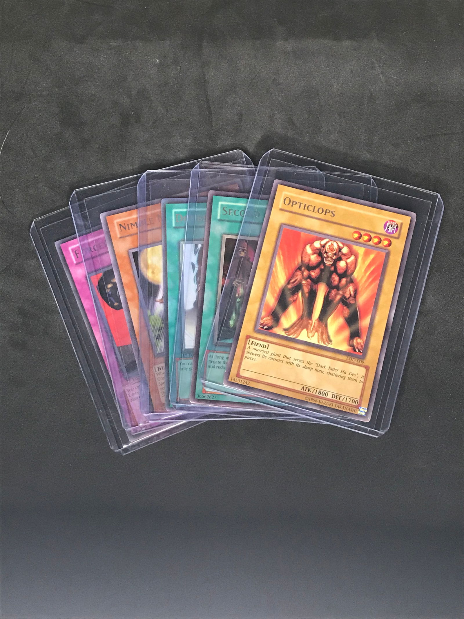 Lot of 5 Yu-Gi-Oh! Cards (1 of 1)