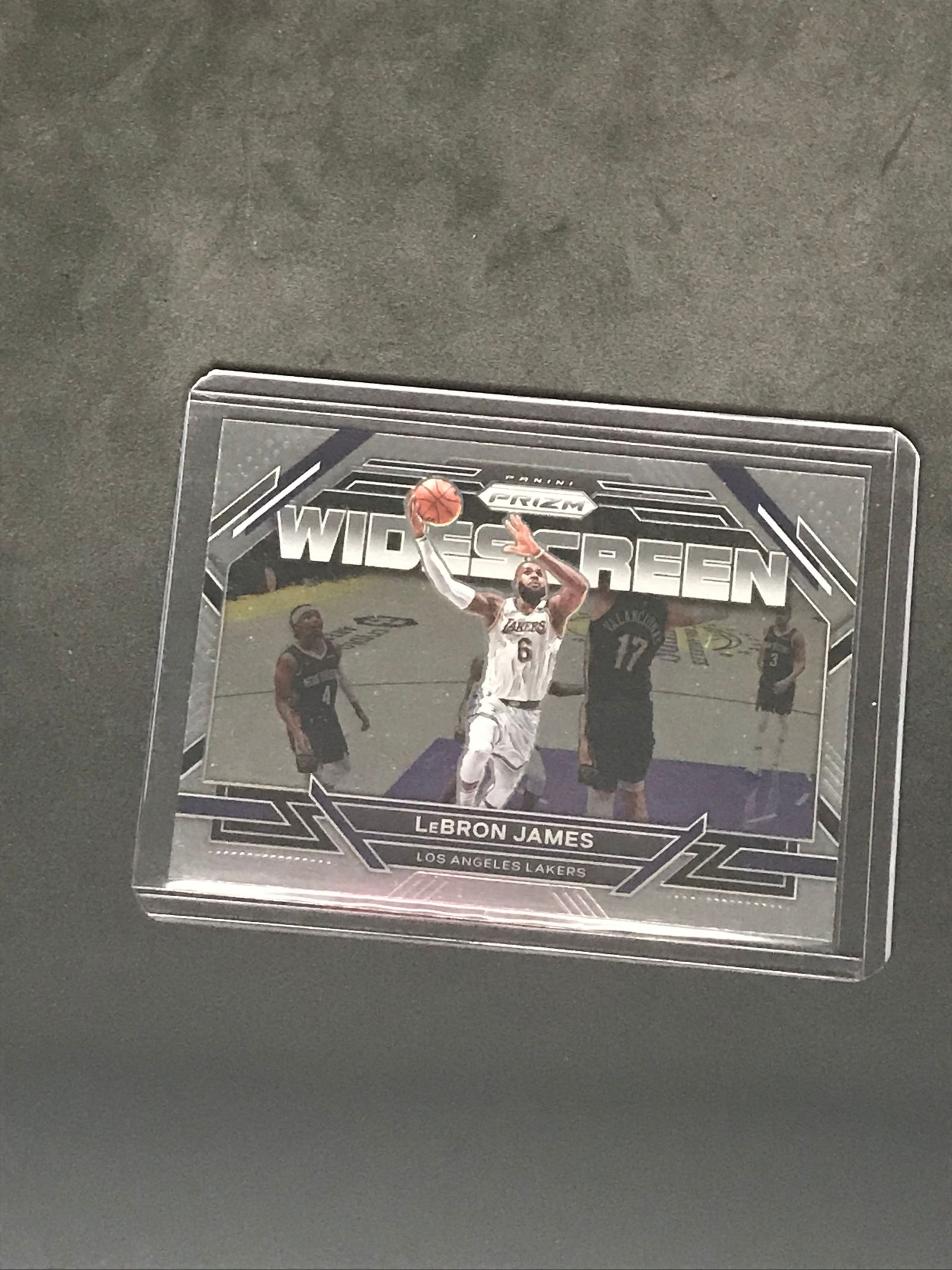LeBron James Panini Prizm Widescreen (1 of 1)