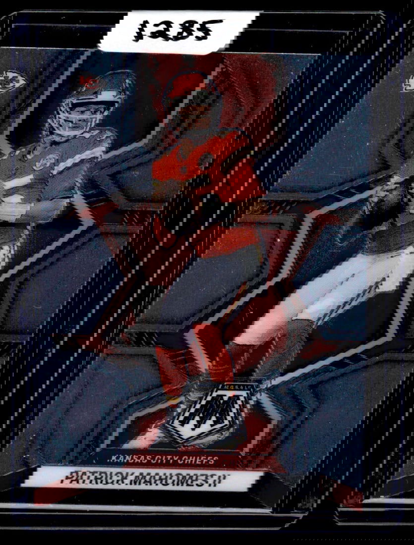 2022 Patrick Mahomes II Panini Mosaic (1 of 2)