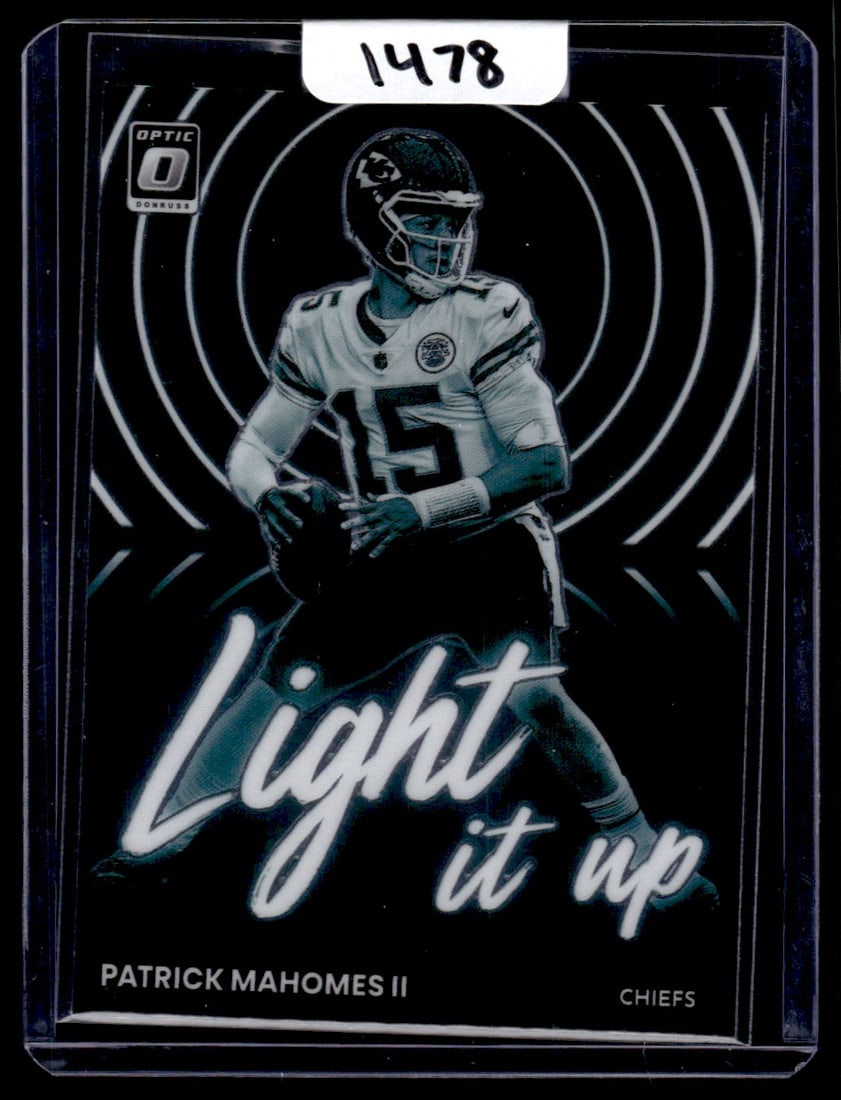 2022 Patrick Mahomes II Panini Donruss Optic Light It Up (1 of 2)