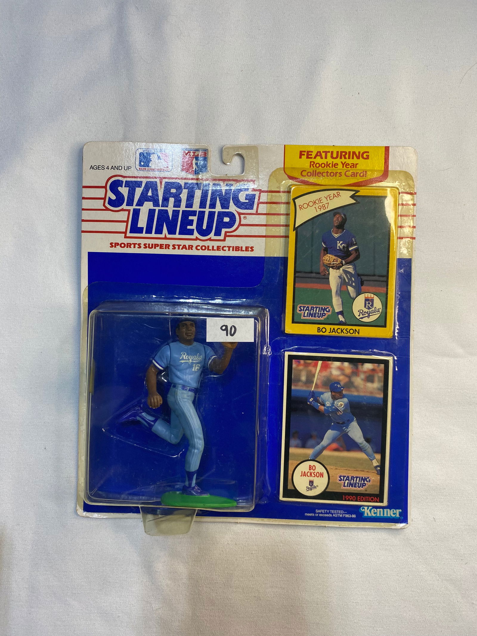1990 Starting Lineup Bo Jackson - Includes Rookie Year Collector's Card!: 1990 Starting Lineup Bo Jackson - Includes Rookie Year Collector's Card!