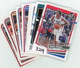 Lot of 10 Basketball Trading Cards