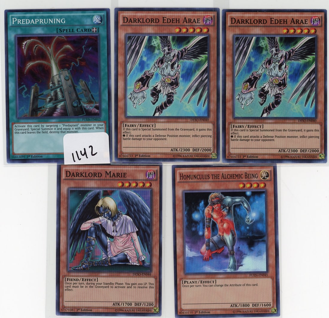 Lot of 5 Super Rare Yu-Gi-Oh! Cards: Lot of 5 Super Rare Yu-Gi-Oh! Cards