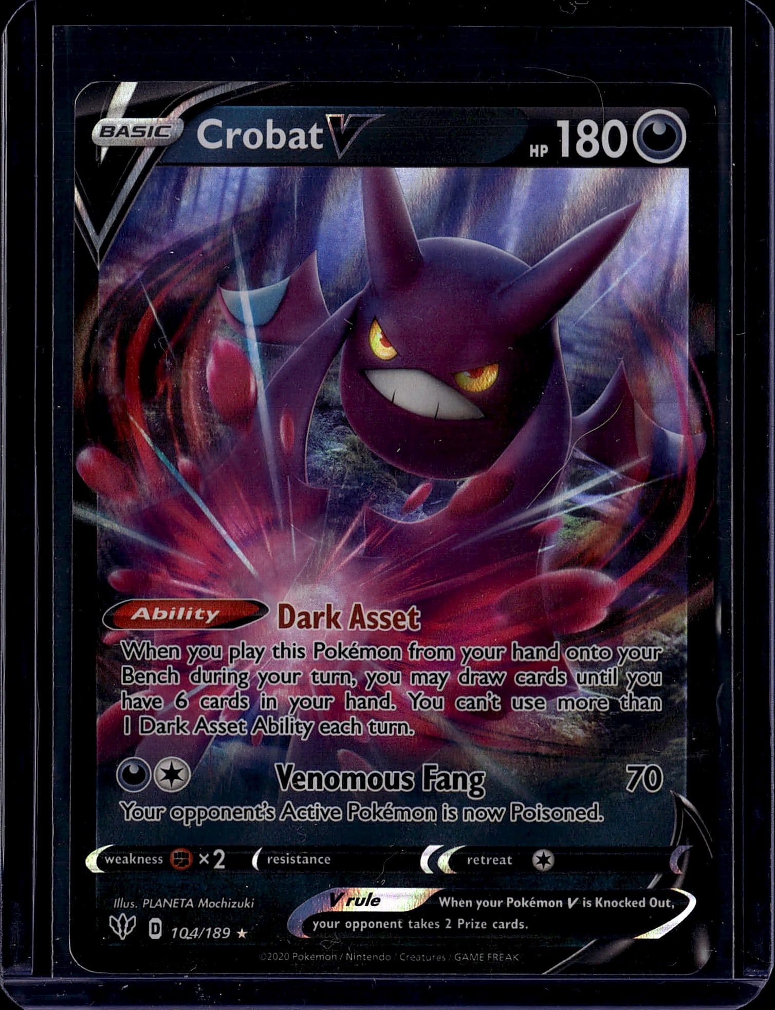 Crobat V 104/189 Pokemon Sword Shield 180 HP Basi: This is a raw Crobat V Pokemon trading card from the Sword & Shield expansion set, card number 104/189. The card features the iconic Dark-type Pokemon with 180 HP and displays excellent artwork by PLA