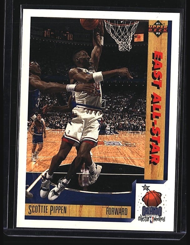 1992 Upper Deck Scottie Pippen #453 Basketball: This 1992 Upper Deck #453 Scottie Pippen basketball card captures the Chicago Bulls legend during his prime competitive years. The card is in Near Mint condition, displaying sharp corners, clear cente
