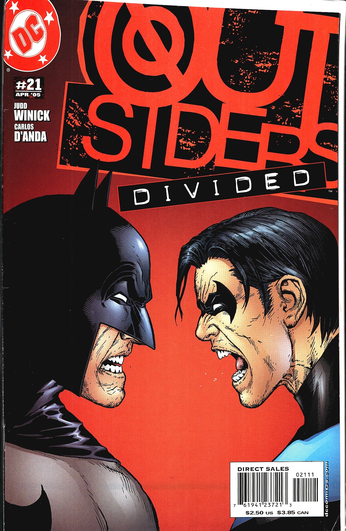 Outsiders #21 DC Comics Apr 2005 Judd Winick: Outsiders #21 published by DC Comics, cover dated April 2005. Written by Judd Winick with art by Carlos D'Anda. This issue features the story arc titled 'Divided,' with cover art depicting two