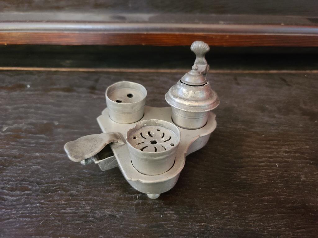 Early Antique Pewter Ink Well Desk Stand Set (1 of 11)