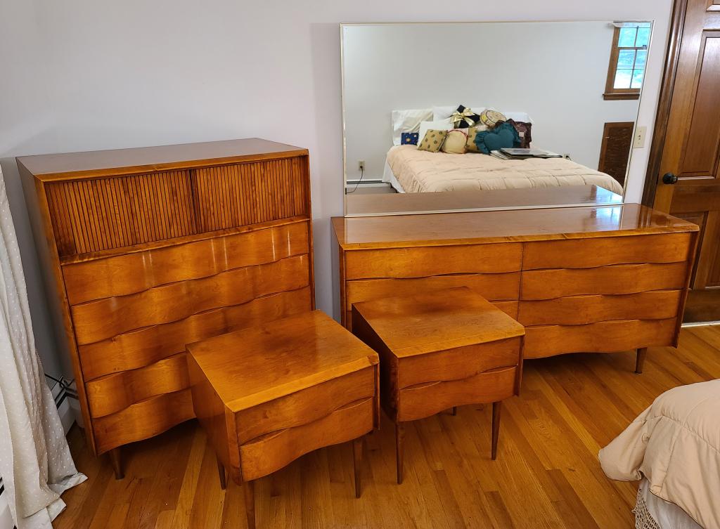Edmund Spence Swedish Modern Wavefront Bedroom Set (1 of 20)