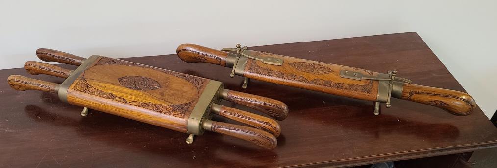 Vintage Made in India Steak Knife Set (1 of 8)