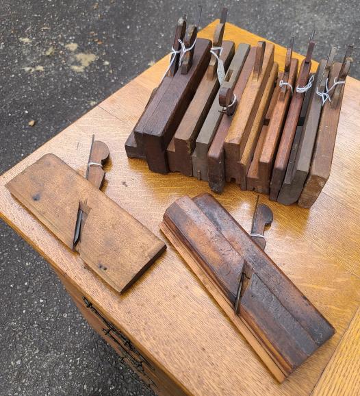 Grouping of Antique Wooden Planes - 1 (1 of 5)