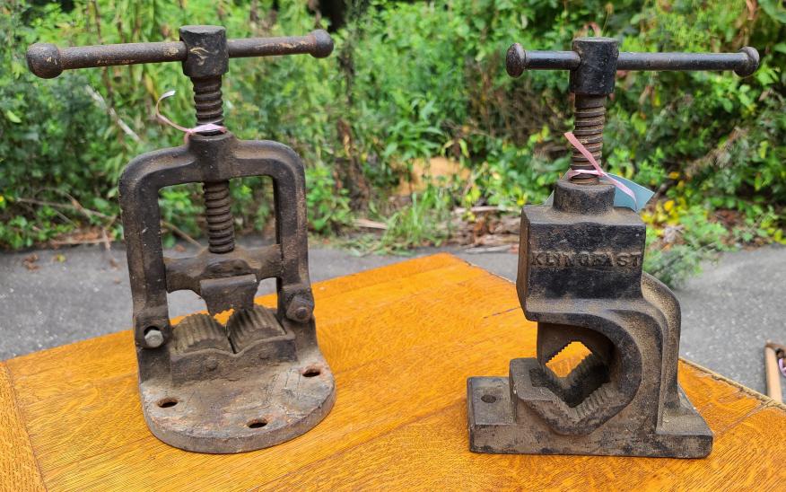 Pair of Antique Pipe Vises (1 of 5)
