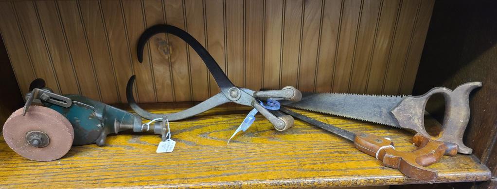 Small Grouping of Vintage & Antique Tools: Description: This lot includes a small grouping of vintage and antique tools. You get all you see pictured. Condition: Ware associated with age and use, otherwise in overall good conditionShippable It