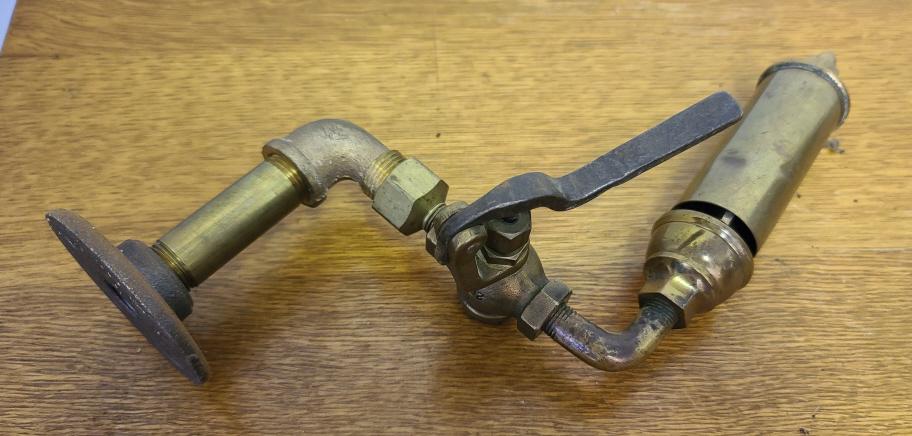 Lunkenheimer Antique Brass Steam Whistle (1 of 7)