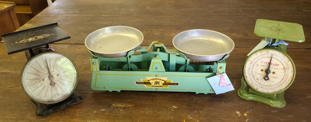 3pc. Vintage Scale (1 of 4)