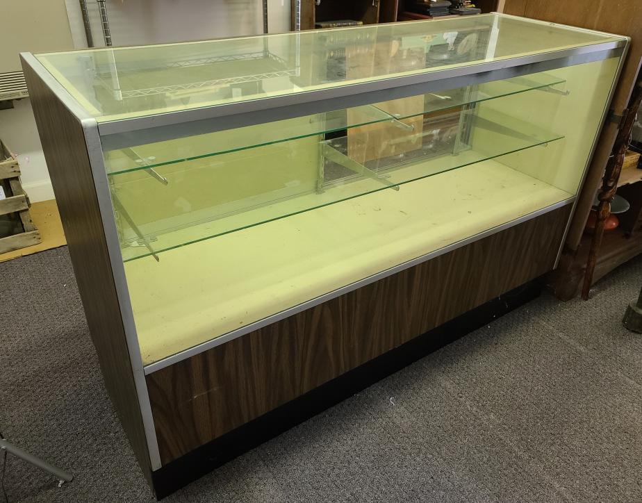 Vintage Store Display Case (1 of 5)
