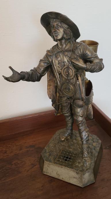 17.5" Cast Bronze Peddler Ink Well Statue (1 of 15)