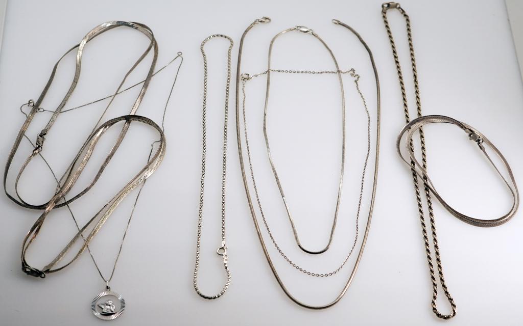 Lot of 9 Sterling Silver Necklaces (1 of 5)