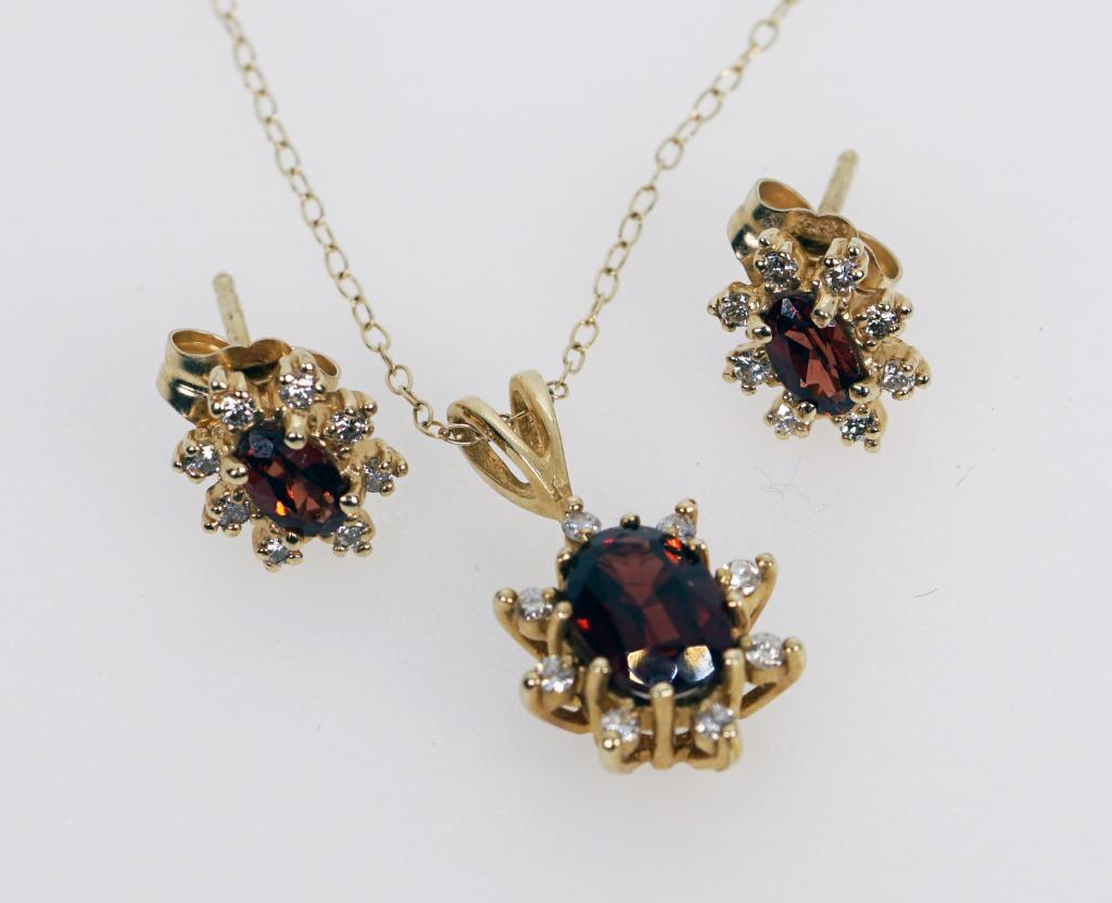 14k Yellow Gold Garnet & Diamond Necklace Set (1 of 10)