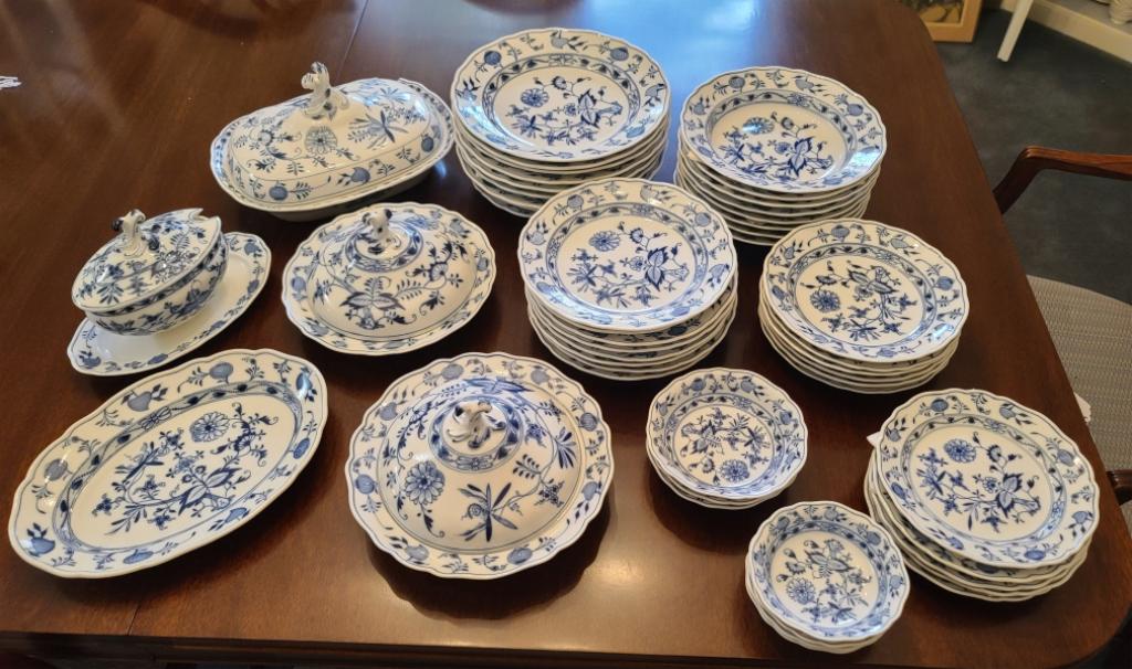 52pc Partial Set of Meissen "Blue Onion" China (1 of 20)