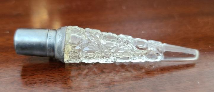 Sterling Silver & Cut Glass Snuff Bottle Pendant (1 of 6)