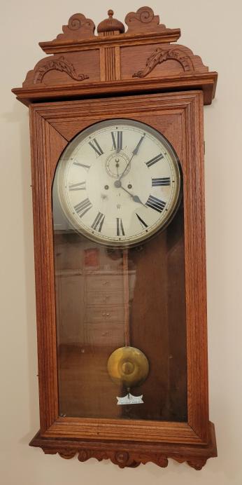 Waterbury Regulator No. 18 Wall Clock (1 of 11)