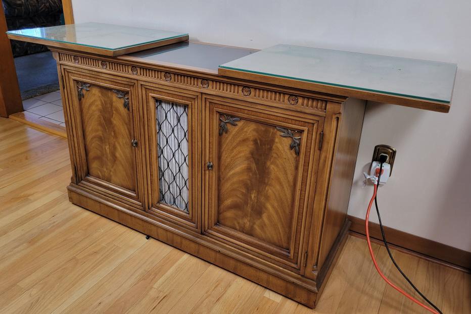 Slide Top Side Board (1 of 10)