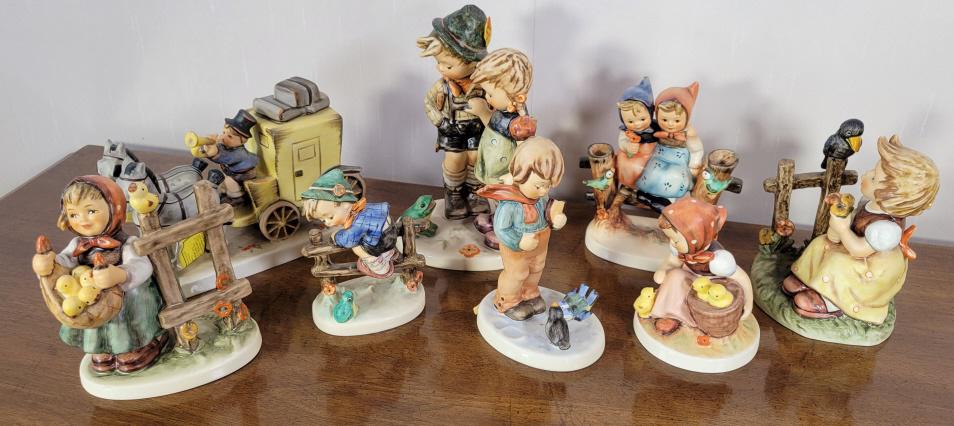 8pc - Hummel Figures (1 of 12)