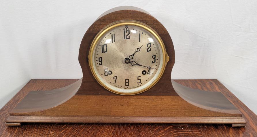 Antique New Haven Clock Co. Tambour Mantle Clock (1 of 3)