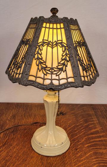 Small Antique 6 Panel Slag Glass Table Lamp (1 of 9)