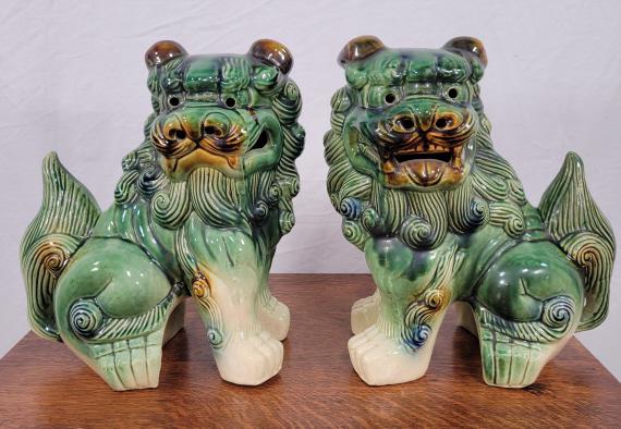 Pair of Green Glazed Porcelain Oriental Foo Dog Figures (1 of 8)