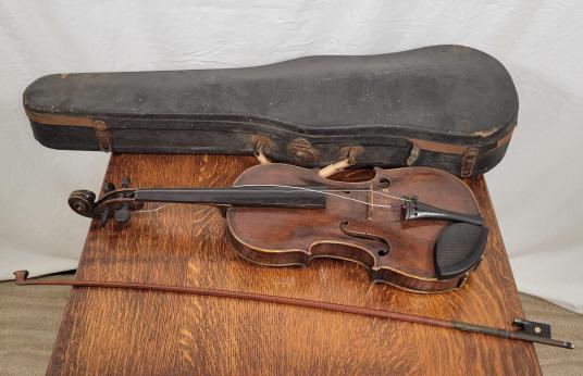 Antique Austrian Violin Andreas Carolus Leeb 1811 (1 of 14)