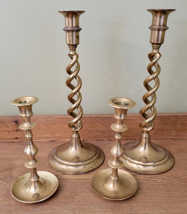 (4pc) Two Pairs of Vintage Brass Candle Sticks (1 of 5)