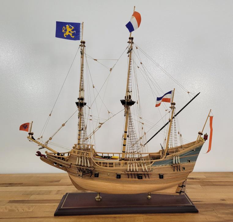 Highly Detailed Wooden Clipper Ship Model - Lot 5 (1 of 12)