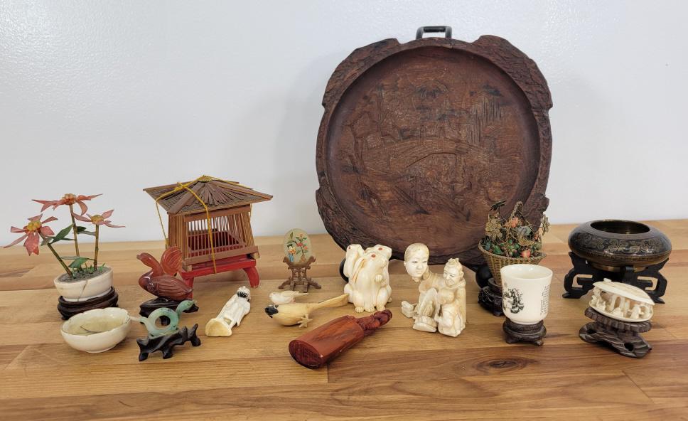 Assorted Grouping of Oriental Objects (1 of 20)
