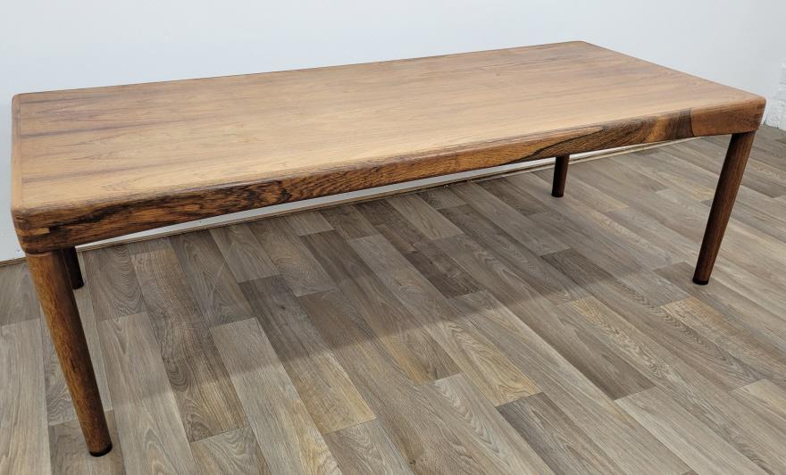 Mid Century Walnut Coffee Table (1 of 8)