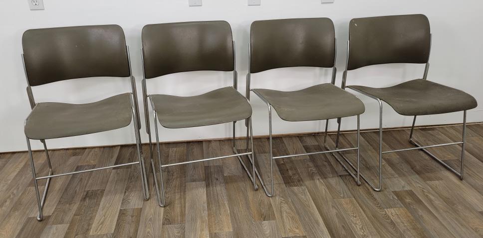 Set of 4 Mid Century Modern David Rowland 40/4 Chairs (1 of 7)
