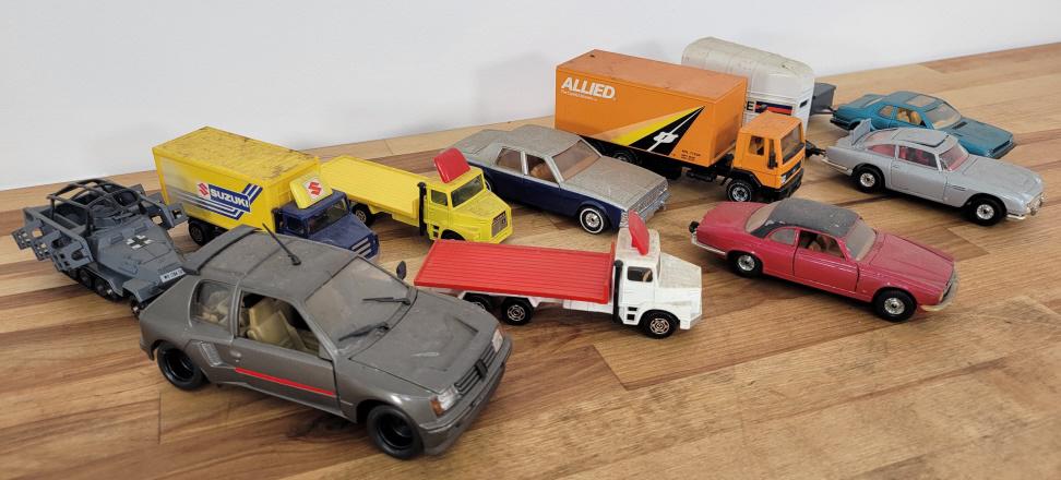 Lot of Corgi Toys Cars & Trucks (1 of 6)