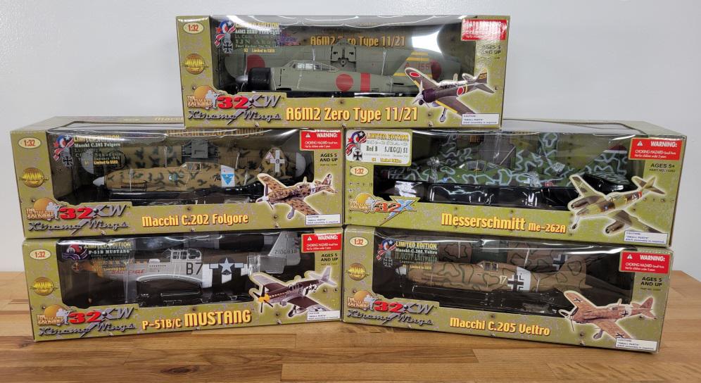 5pc. Extreme Wings 1:32 Scale Model Airplanes NIB - Lot 6 (1 of 7)
