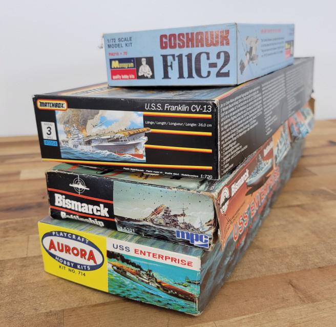 4pc. Vintage Military Model Kits - Lot 3 (1 of 6)