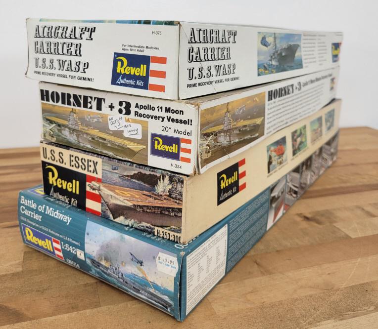 4pc. Vintage Military Model Kits - Lot 28 (1 of 7)