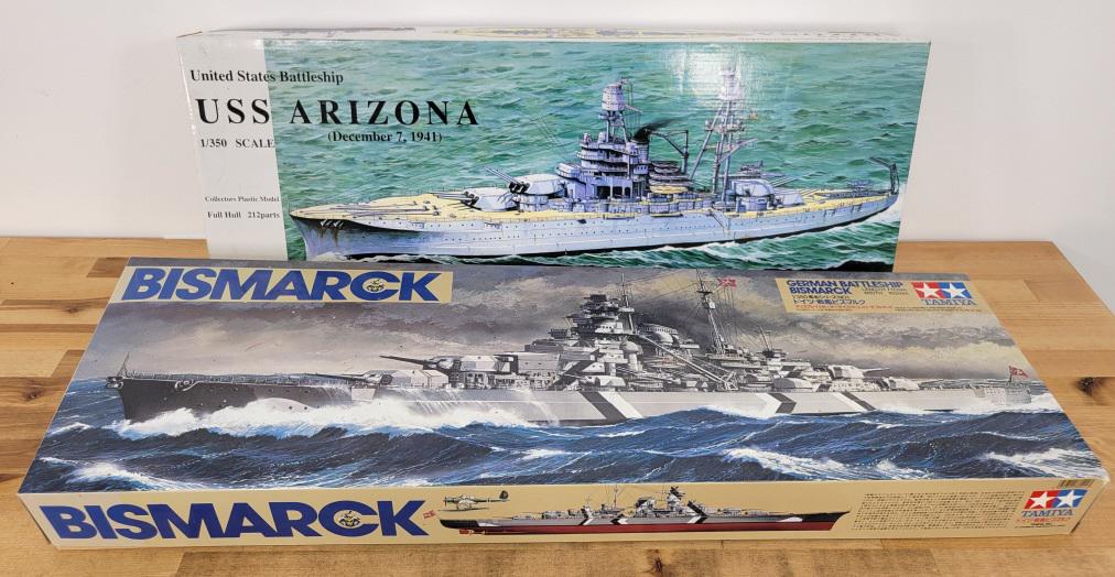 2pc. Vintage Military Model Kits - Lot 32 (1 of 5)