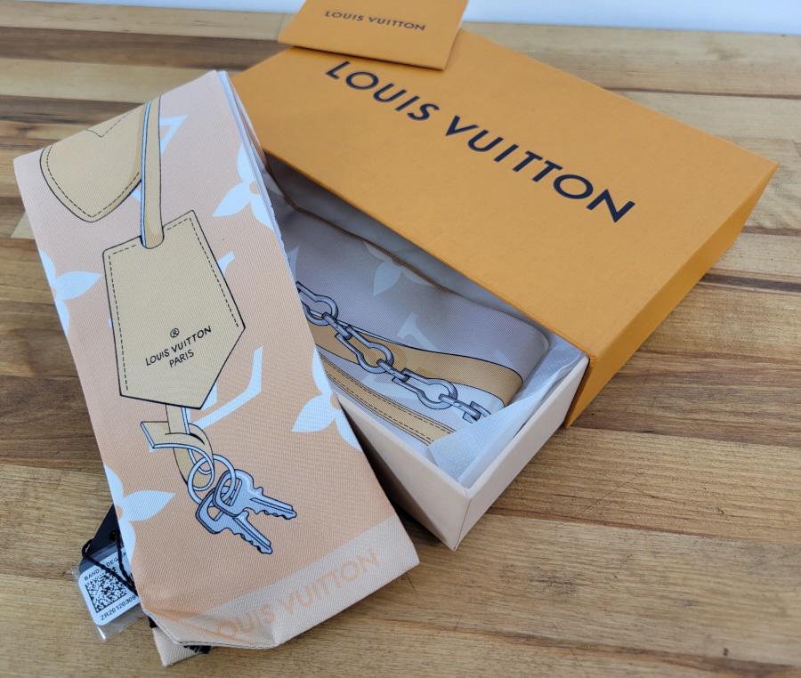 Louis Vuitton Silk Bandeau Brume Monogram Gradient Scarf (1 of 6)