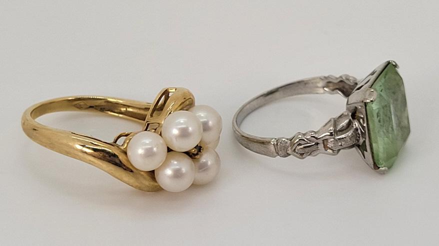 2pc. 10k Gold Rings (1 of 6)