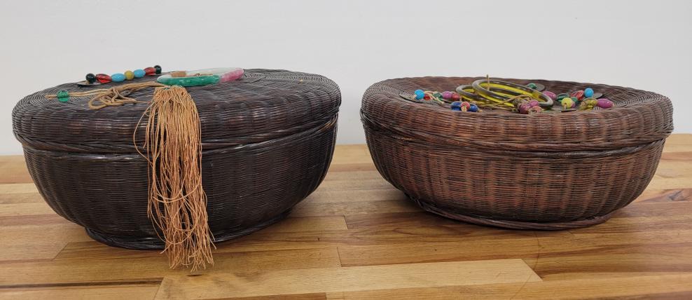 2 Chinese Sewing Baskets w/ Coins & Jade Beads - #5 (1 of 11)