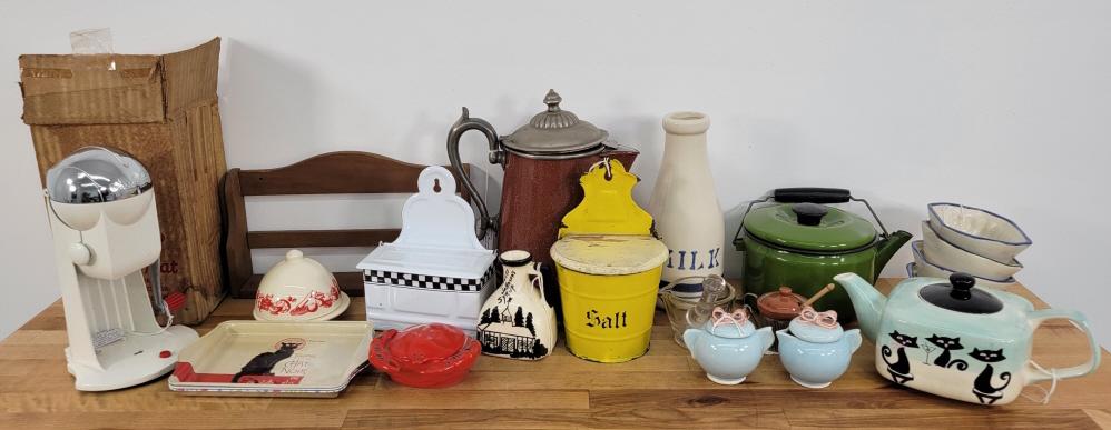 Vintage Kitchen Lot - Estate Grouping (1 of 14)